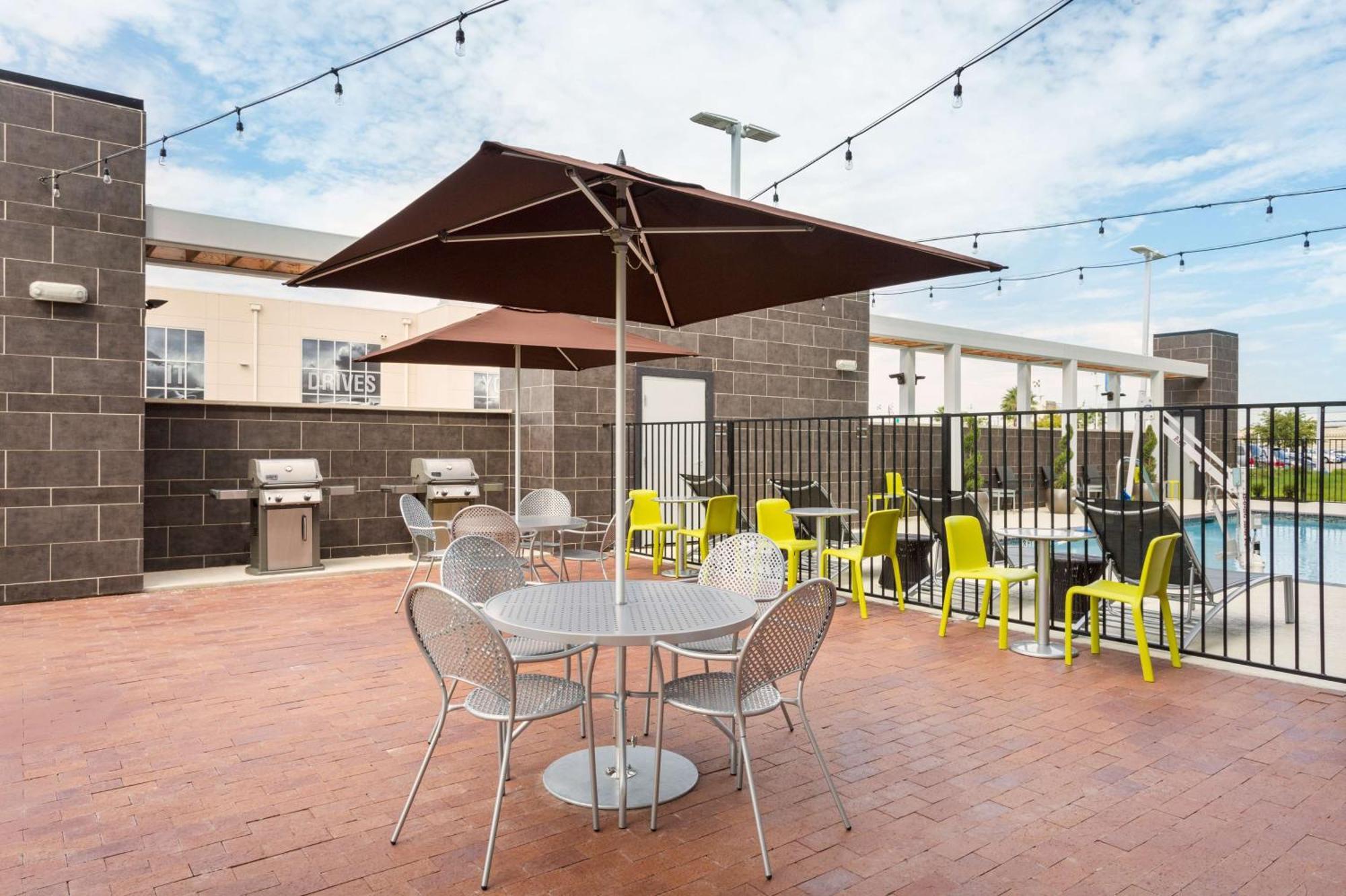 Home2 Suites By Hilton Houston Katy Exterior foto